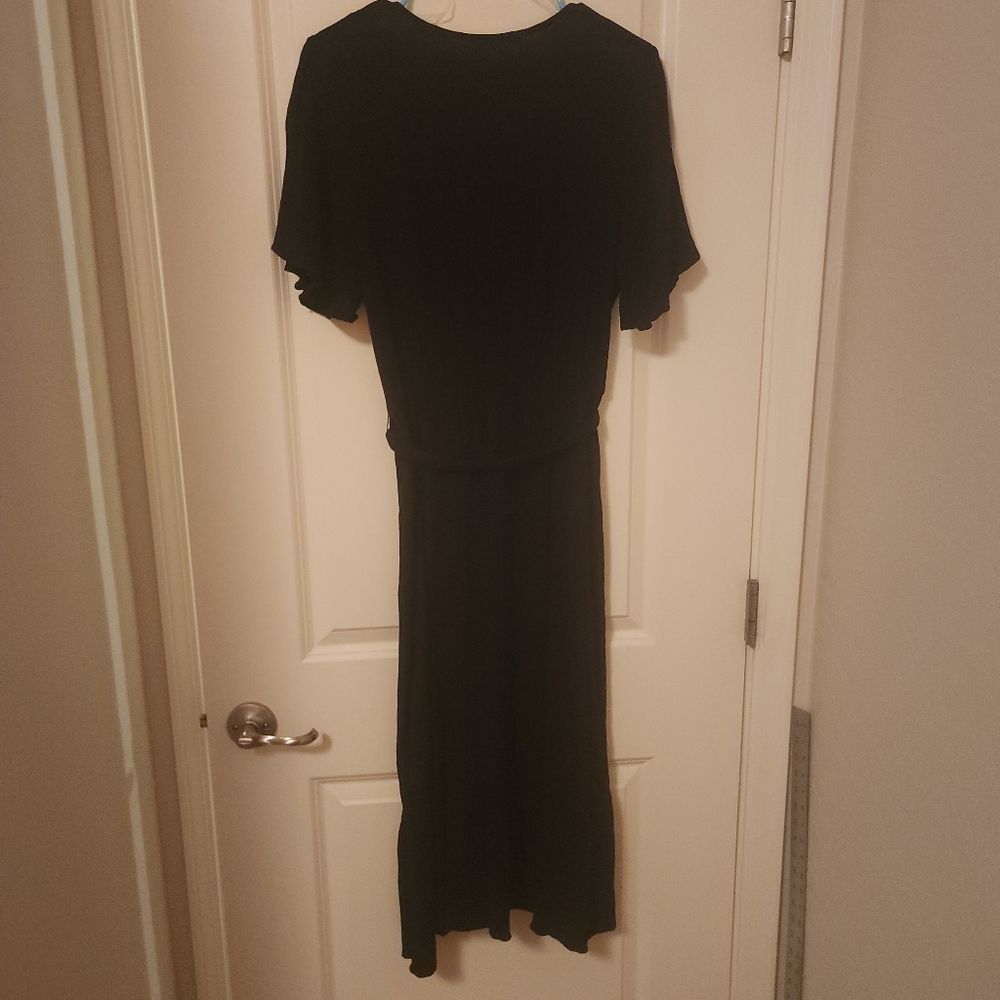 High-Low Faux Wrap Dress - Picture 2 of 8